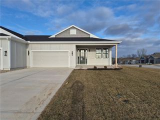 4913 146th Street, Basehor, KS 66007