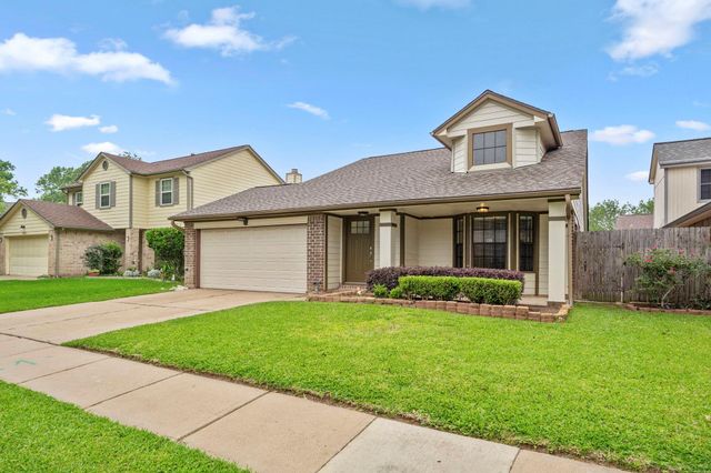 1915 Creek Valley Lane, Sugar Land, TX 77478