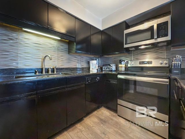 920 W Lagoon Avenue C202, Gulf Shores, AL 36542