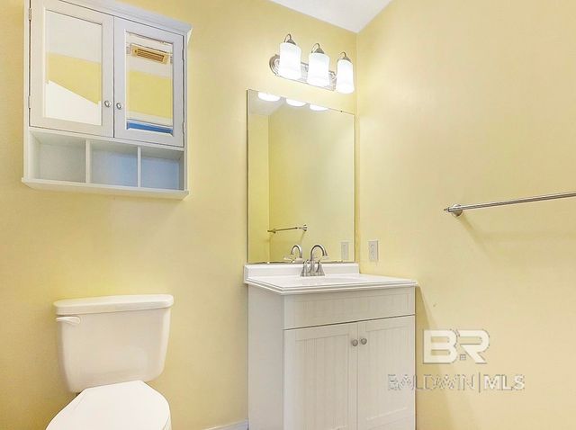 920 W Lagoon Avenue C202, Gulf Shores, AL 36542