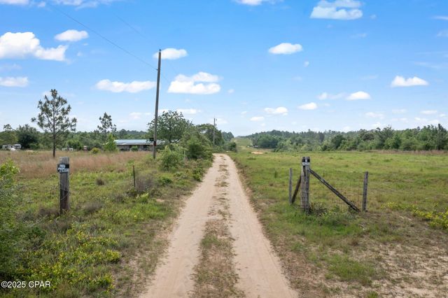 3715 Orange Hill Road, Chipley, FL 32428