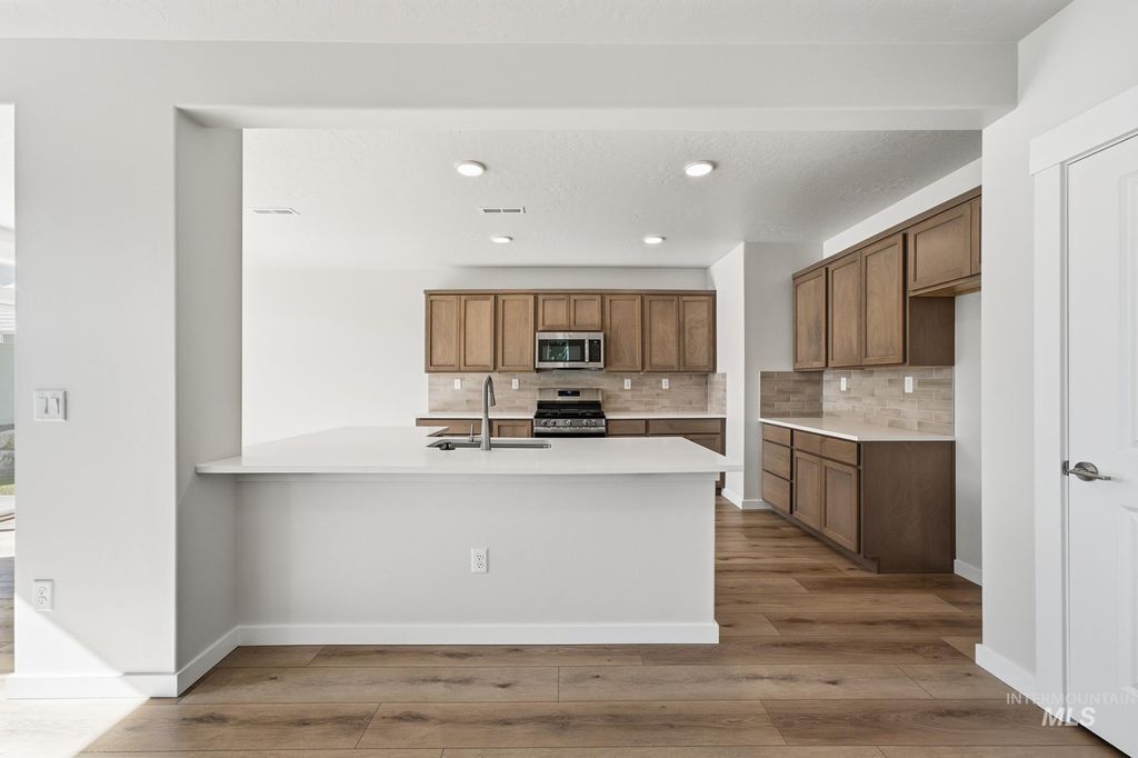 877 W Roan Ridge 14/2, Nampa, ID 83686 photo 4