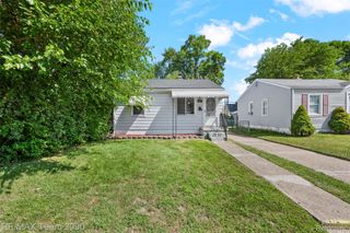 34080 Harroun Street, Wayne, MI 48184