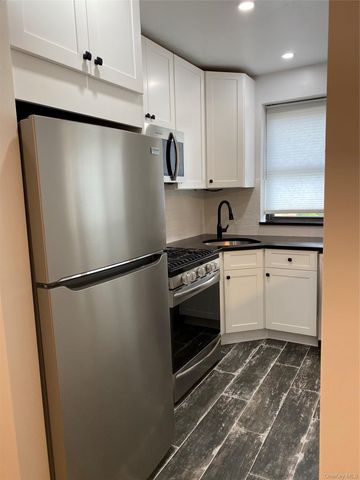 One Jefferson Avenue K1, Rockville Centre, NY 11570