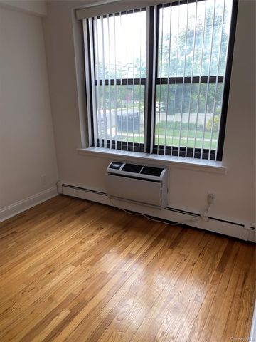 One Jefferson Avenue K1, Rockville Centre, NY 11570