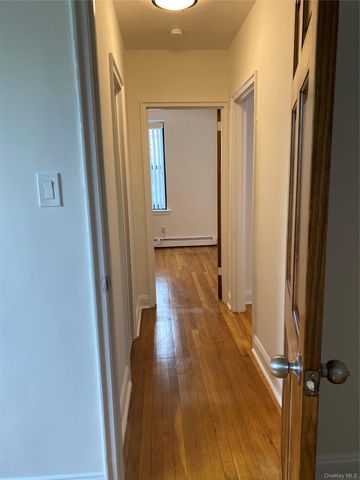 One Jefferson Avenue K1, Rockville Centre, NY 11570