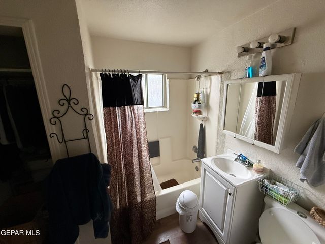 3122 WYOMING Avenue, El Paso, TX 79903
