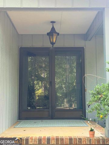220 Rollingwood Drive, Athens, GA 30605