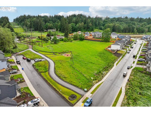 9336 Se MIDDLETON St, Happy Valley, OR 97086