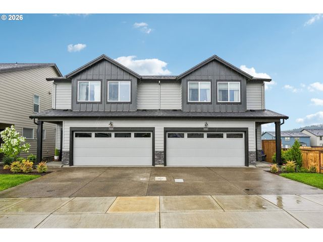 9336 Se MIDDLETON St, Happy Valley, OR 97086
