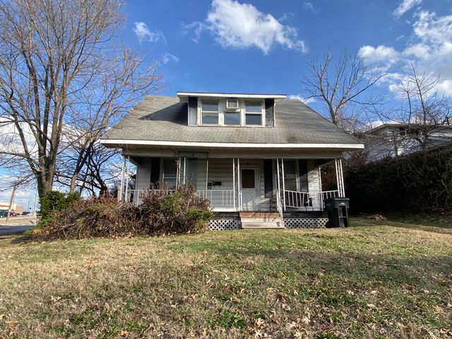 1624 W Kearney Street, Springfield, MO 65803