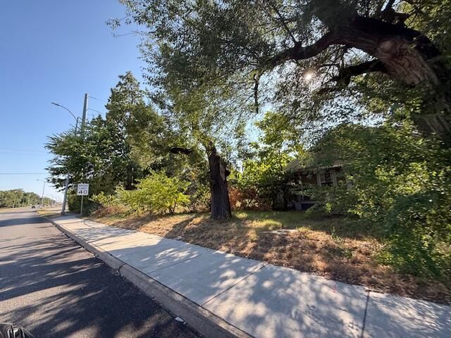 1624 W Kearney Street, Springfield, MO 65803