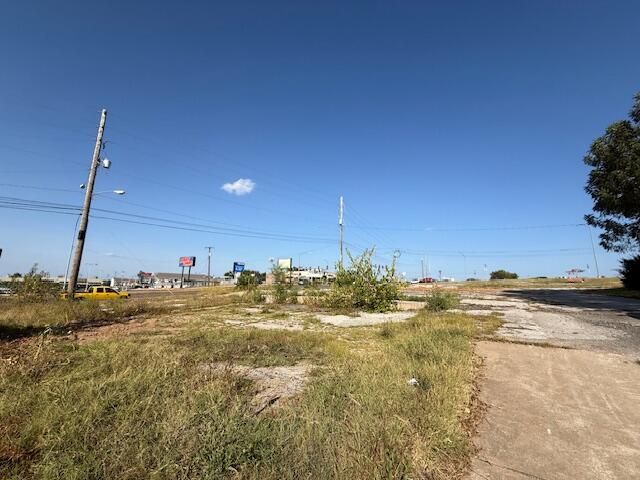 1624 W Kearney Street, Springfield, MO 65803