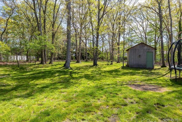 363 Miller Place Road, Miller Place, NY 11764