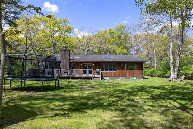 363 Miller Place Road, Miller Place, NY 11764