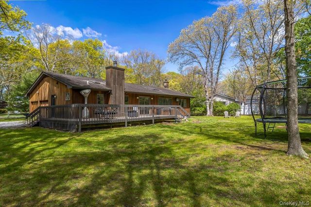 363 Miller Place Road, Miller Place, NY 11764