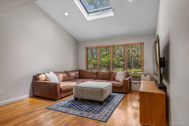 363 Miller Place Road, Miller Place, NY 11764