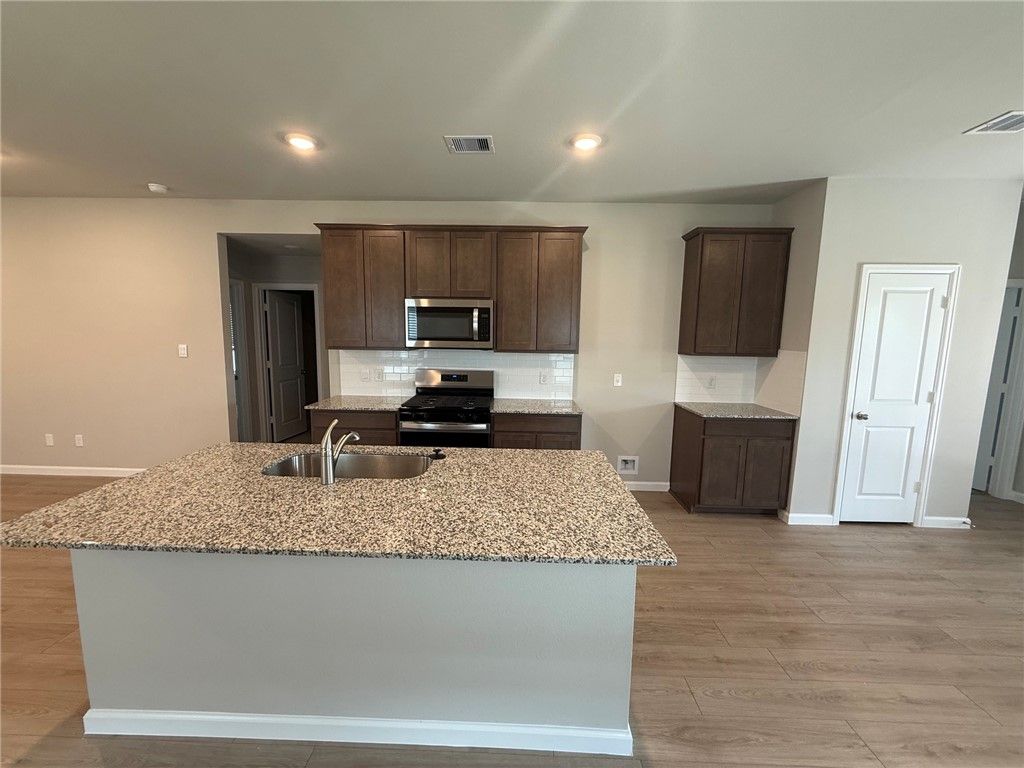 885 Lady Bird Lane, College Station, TX 77845 — photo 4