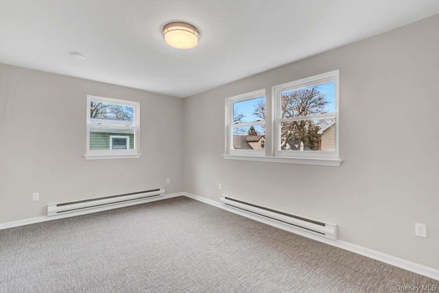 31 Carol Street, Lynbrook, NY 11563