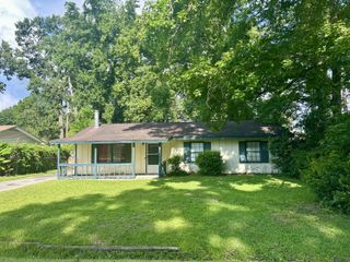 545 Amy Drive, Goose Creek, SC 29445