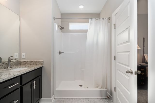 2074 Morgan Ct, Springfield, TN 37172