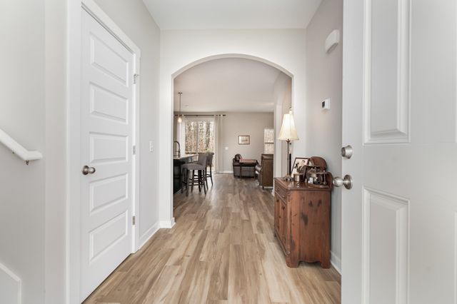 2074 Morgan Ct, Springfield, TN 37172