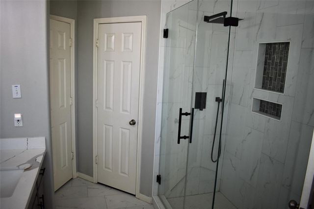 21559 Kings Bend Drive, Kingwood, TX 77339