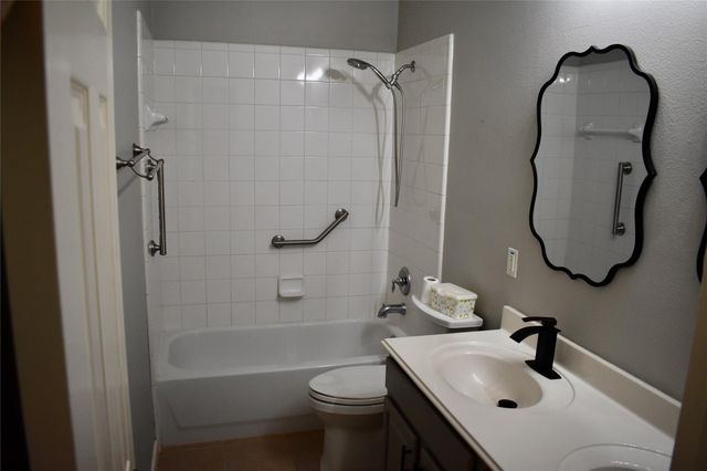 21559 Kings Bend Drive, Kingwood, TX 77339