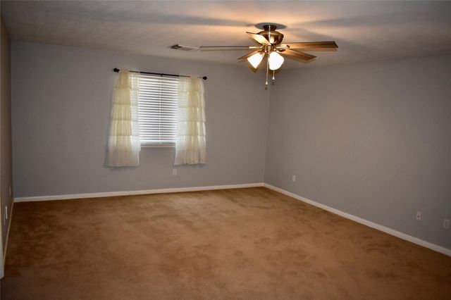 21559 Kings Bend Drive, Kingwood, TX 77339