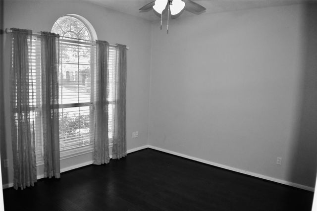 21559 Kings Bend Drive, Kingwood, TX 77339