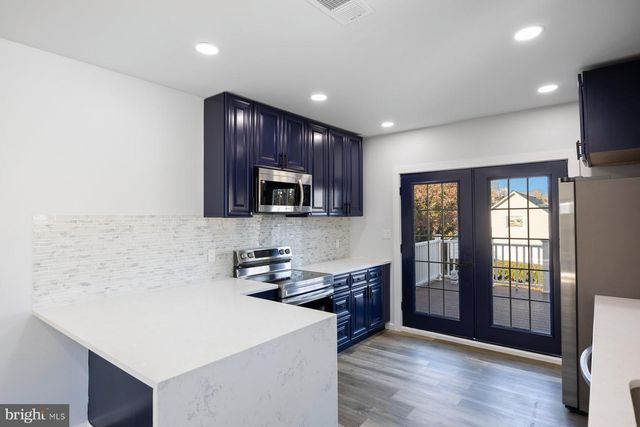 2920 E NORTHERN PKWY, Baltimore, MD 21214