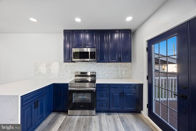 2920 E NORTHERN PKWY, Baltimore, MD 21214