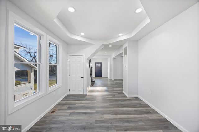 2920 E NORTHERN PKWY, Baltimore, MD 21214