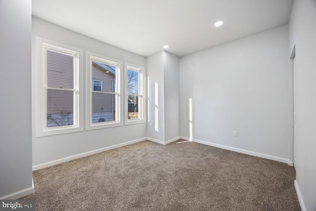 2920 E NORTHERN PKWY, Baltimore, MD 21214