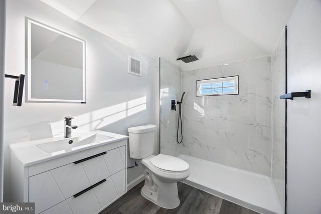 2920 E NORTHERN PKWY, Baltimore, MD 21214