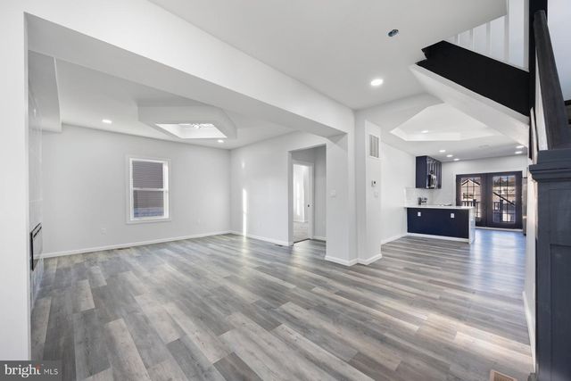 2920 E NORTHERN PKWY, Baltimore, MD 21214