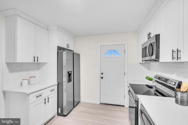 1204 TANNER AVE, Burlington, NJ 08016