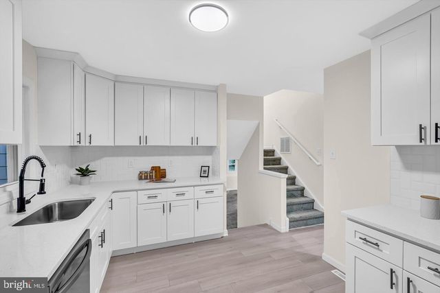 1204 TANNER AVE, Burlington, NJ 08016