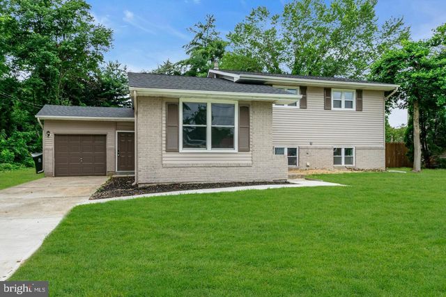 1204 TANNER AVE, Burlington, NJ 08016