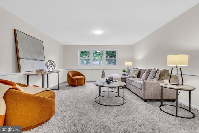 1204 TANNER AVE, Burlington, NJ 08016