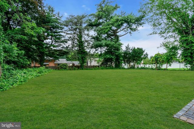 1204 TANNER AVE, Burlington, NJ 08016