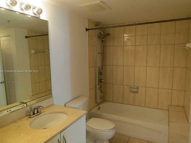 1750 N BAYSHORE DR 2909, Miami, FL 33132