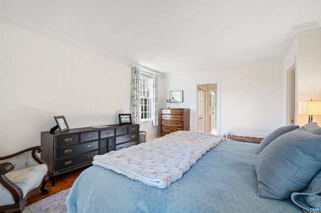 15 EDNAM VILLAGE ST, Charlottesville, VA 22903