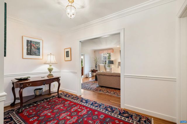 15 EDNAM VILLAGE ST, Charlottesville, VA 22903