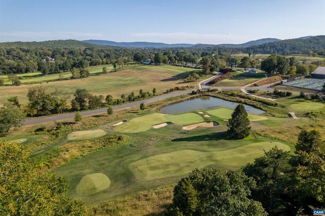 15 EDNAM VILLAGE ST, Charlottesville, VA 22903