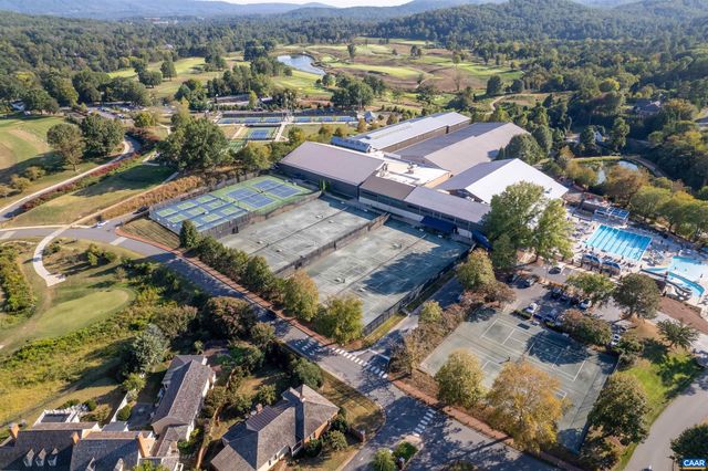 15 EDNAM VILLAGE ST, Charlottesville, VA 22903