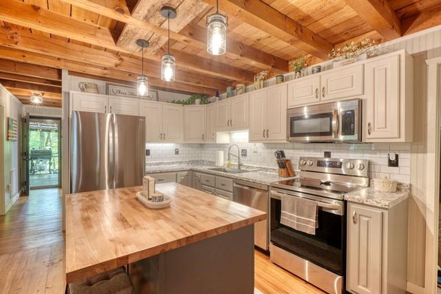 919 New Hope Road, Morganton, GA 30560
