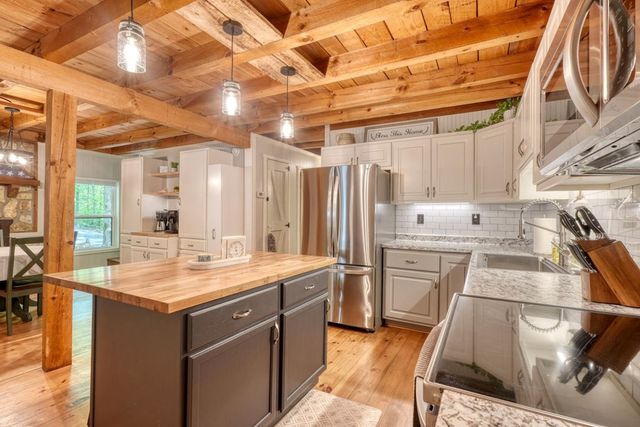 919 New Hope Road, Morganton, GA 30560