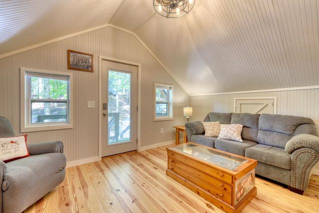 919 New Hope Road, Morganton, GA 30560