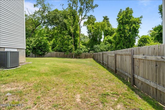 745 W Illinois Avenue, Southern Pines, NC 28387